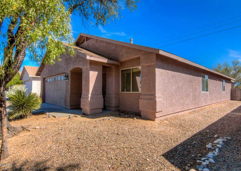 1st image of 8825 S Desert Rainbow Dr
