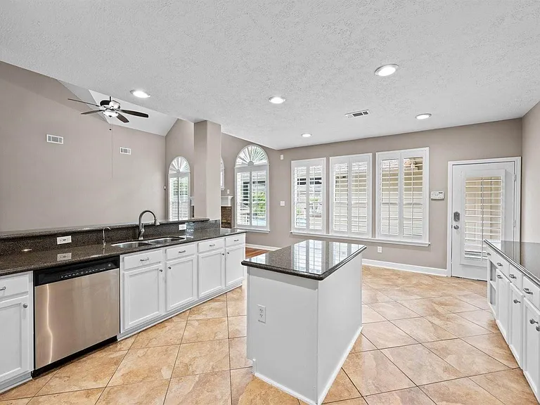 14343 Millstone Estates Ln — Photo 10