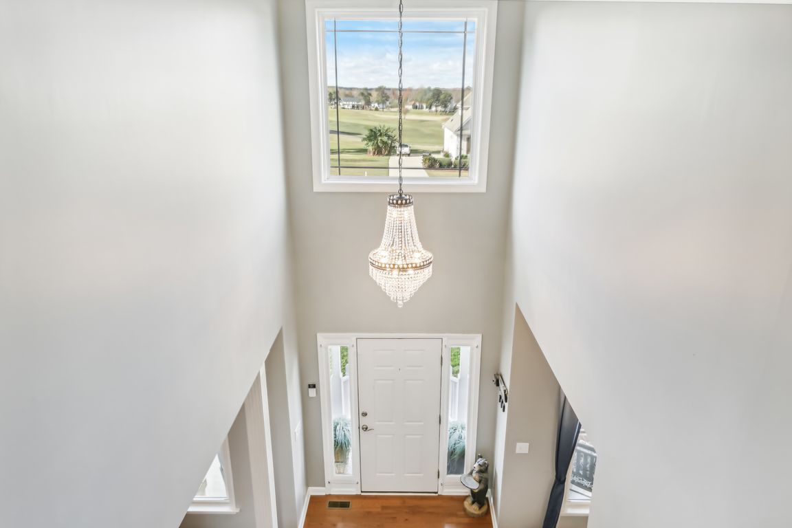 Riverwood Dr-010.jpg
