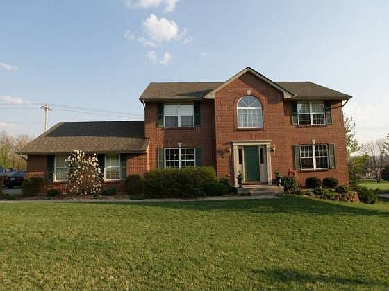 1st image of 1319 Courtney Dr