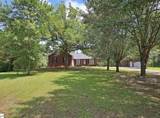 166 New Harrison Bridge Rd, Simpsonville, SC 29680