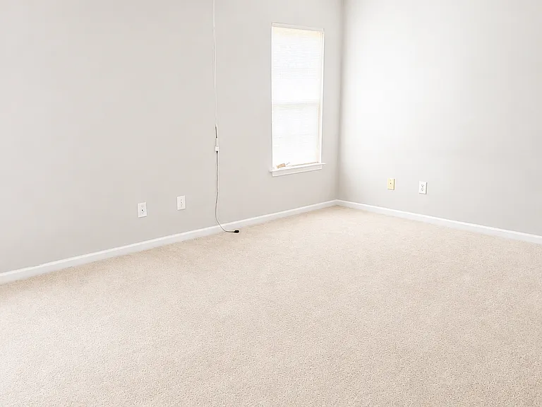 18603 Coachmans Trce — Photo 6