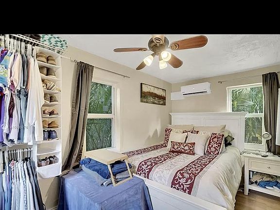 2nd image of 822 Milan Ave