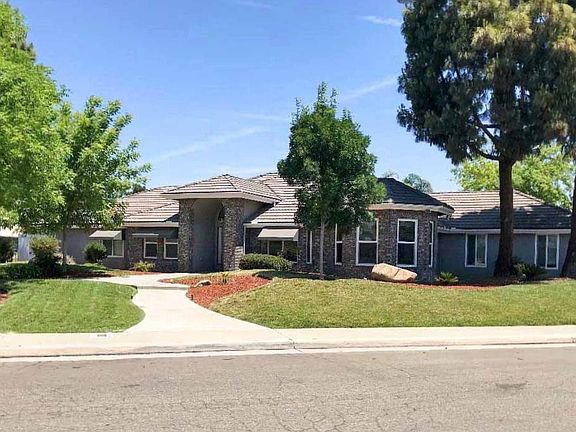 3rd image of 2561 Lemmon Ct