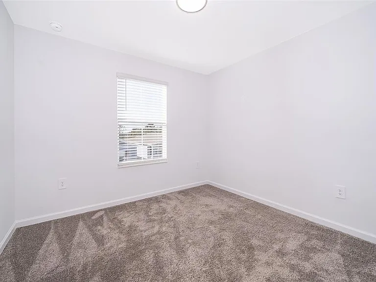 2723 Gentle Rain Dr — Photo 13