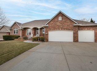 8605 W Northridge Rd, Wichita, KS 67205