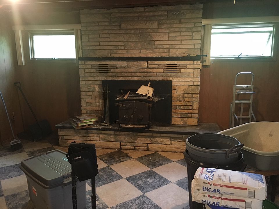 12 Ridgedale Rd, Lake Hopatcong, NJ 07849 Zillow