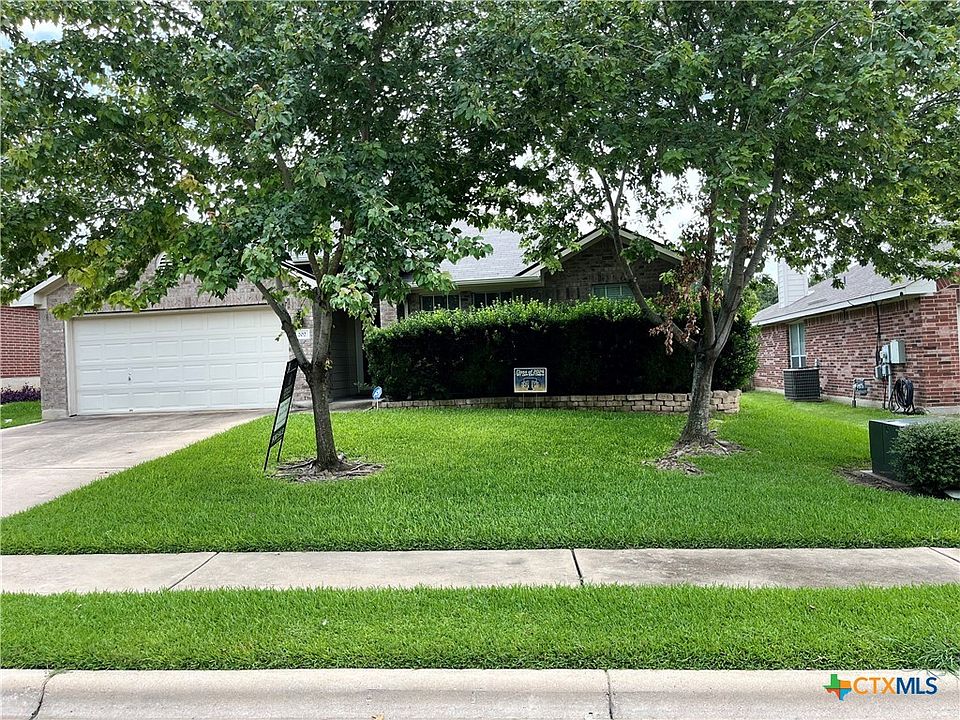 1st image of 202 Grand Isle Dr