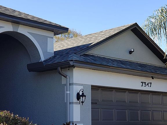 4th image of 7347 Newhall Pass Ln