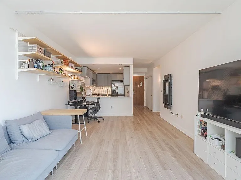 20 Newport Pkwy #1105 — Photo 26