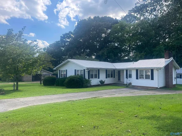 406 Highland Ave, Scottsboro, AL 35769