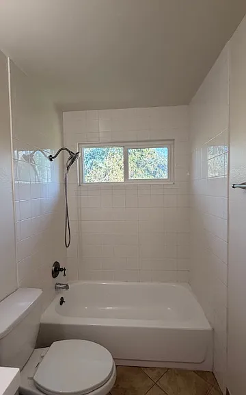 755 Carro Dr — Photo 11