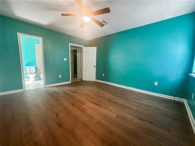 3 bed, 2.0 bath, 1025 sqft, $1,500 — Photo 2