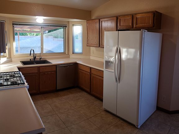 5th image of 2561 W Whisbrook Ln