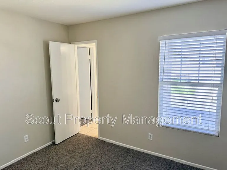 43174 Teramo St — Photo 20