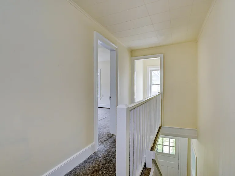 127 Main St #A — Photo 12