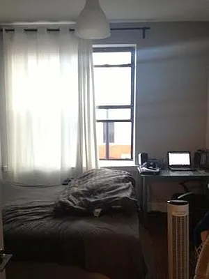 Rented by Full Time Management | media 10