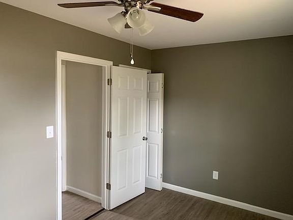 3rd image of 244 Burley Way