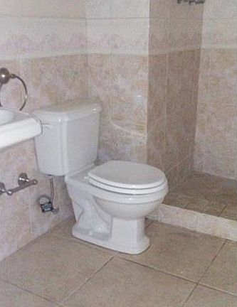 3rd image of 2450 NE 135th St APT 809