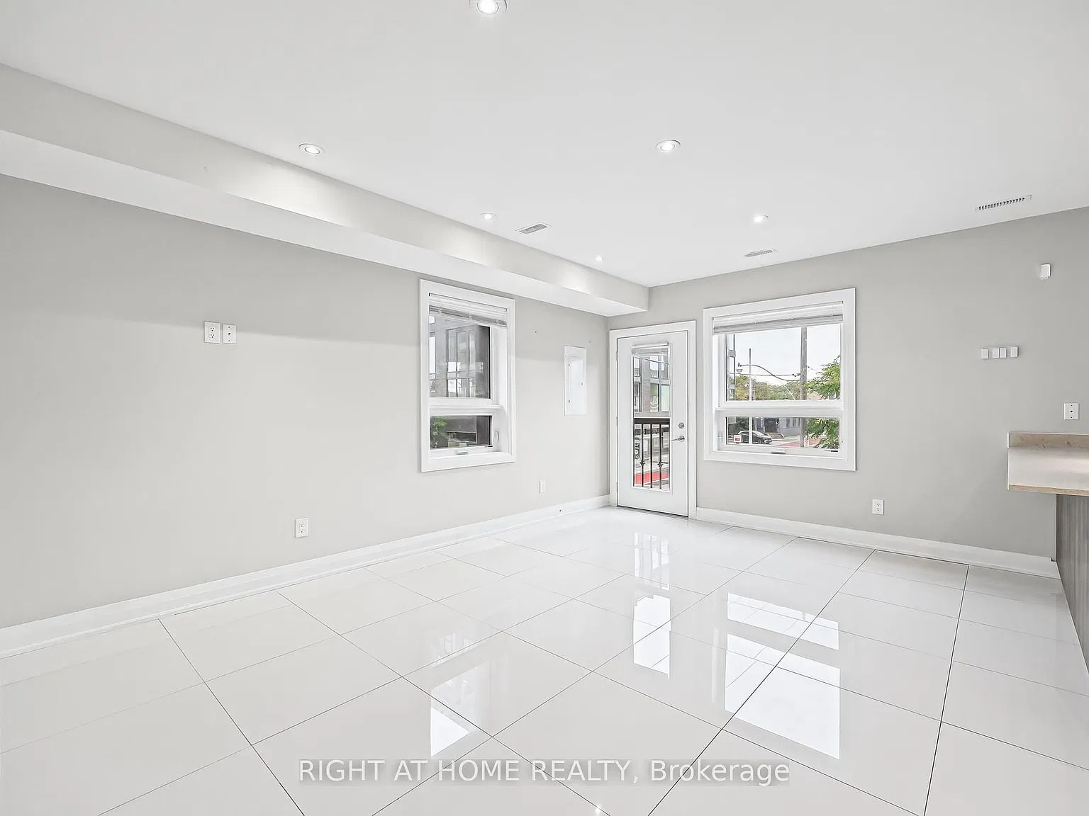 3 bed, $3,750 — Photo 4
