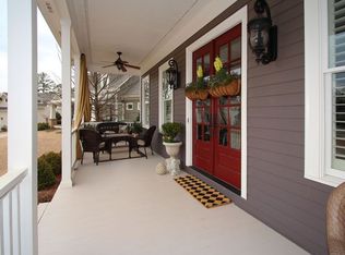 21 Legacy Dr, Roswell, GA 30075