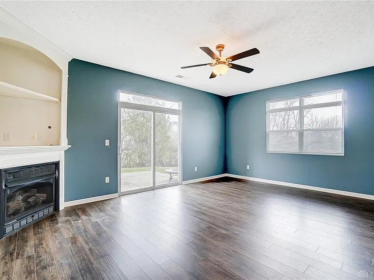 4345 Straight Arrow Rd — Photo 16
