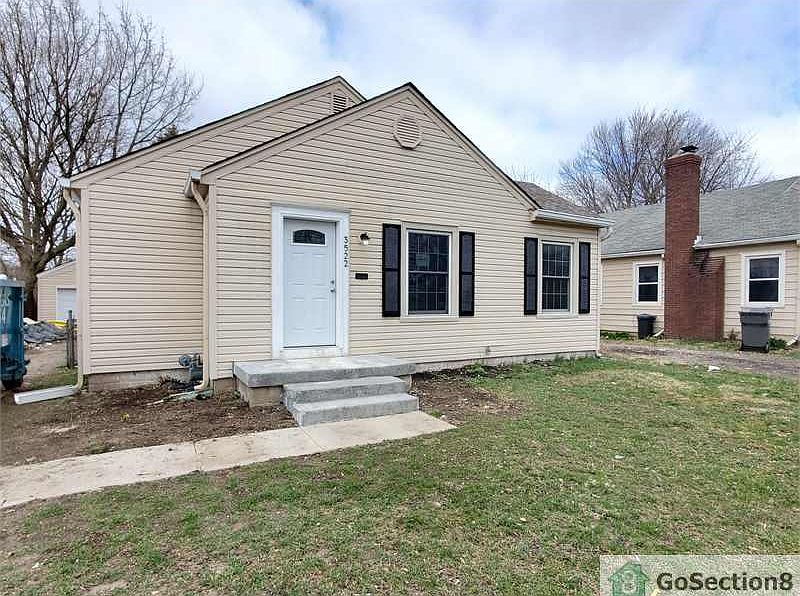 1st image of 3522 N Grant Ave