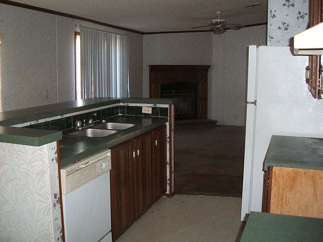 2nd image of 112 Tina Dr