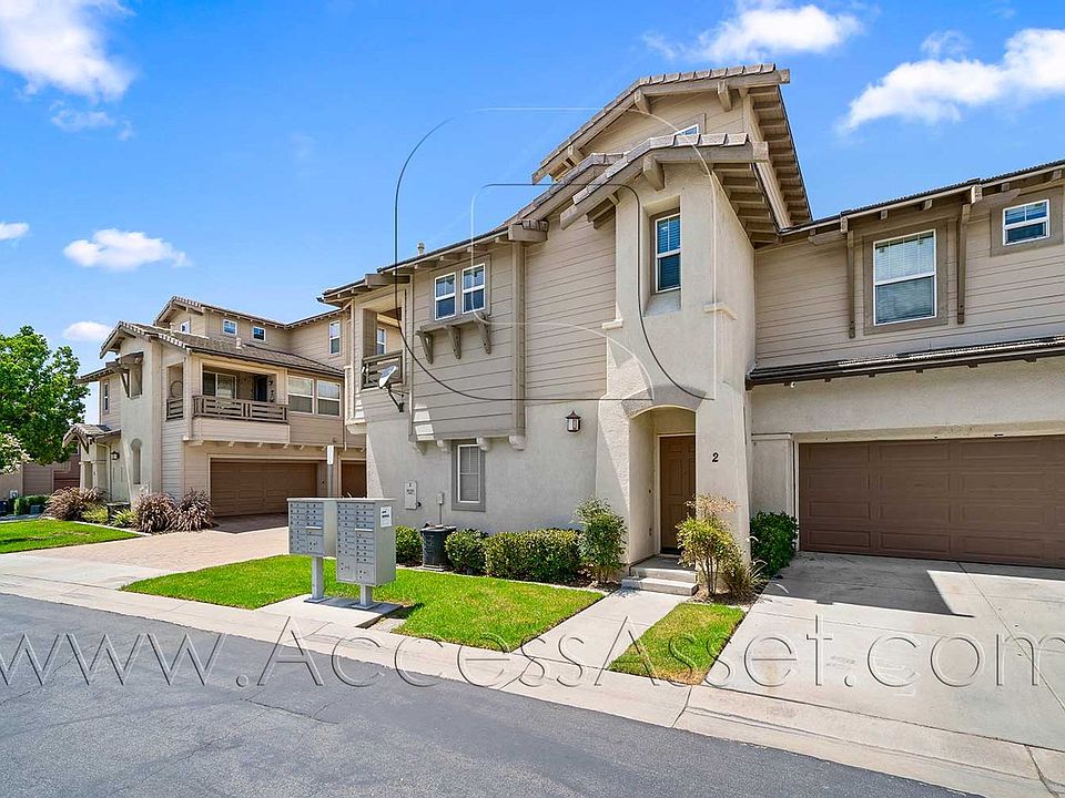 1st image of 41539 Blue Canyon Ave Unit 2