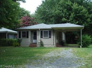 931 E Devonshire St, Winston Salem, NC 27107
