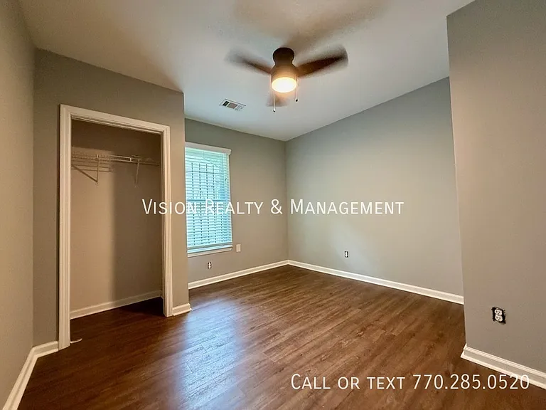 374 Paines Ave NW — Photo 16