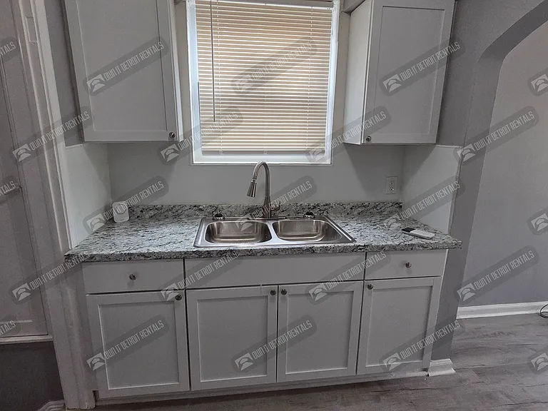 14757 Wilfred St — Photo 17