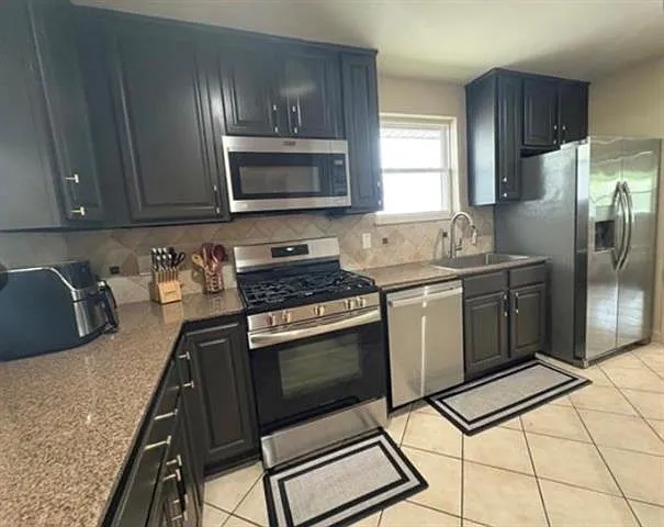 3512 Lake Villa Dr — Photo 7