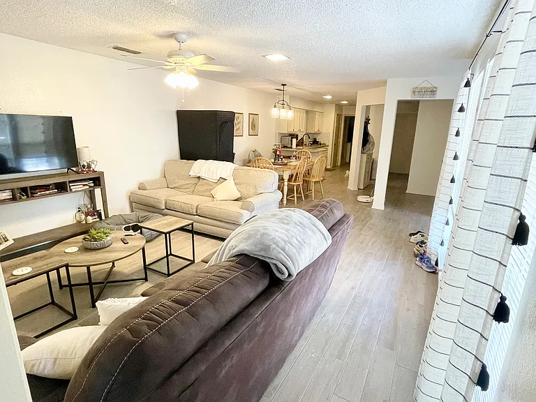 3146 Rogers Ave — Photo 6
