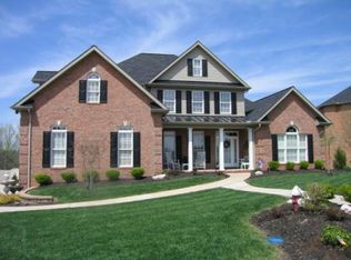 5001 Pinnacle View Rd, HURRICANE, WV 25526