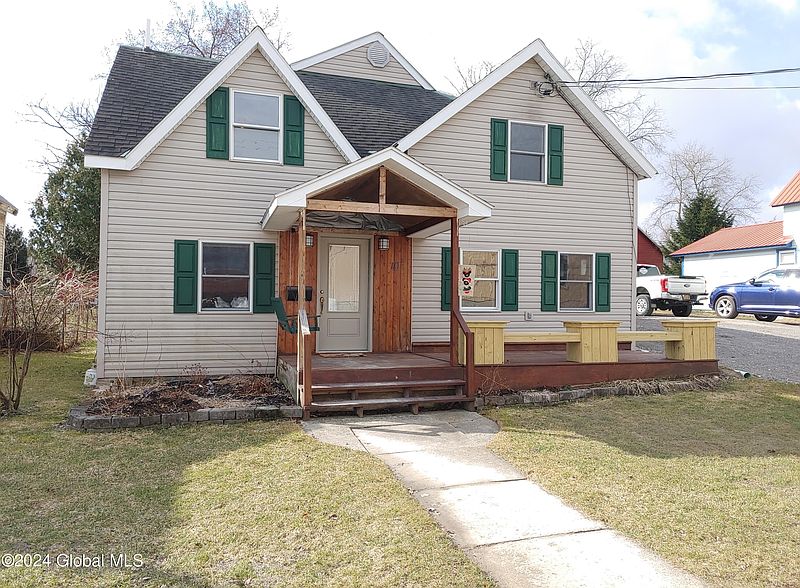 2nd image of 10 Highland Street
