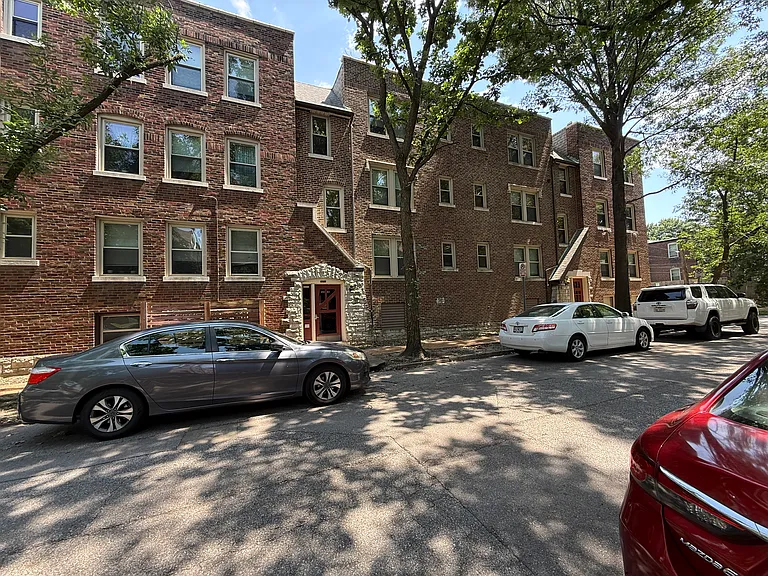 2012 Maury Ave #1N — Photo 2