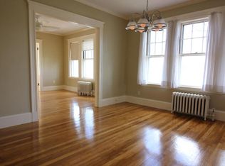 10 Vale St #2, Salem, MA 01970