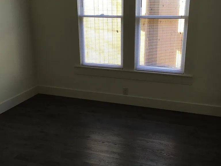 Rear bedroom