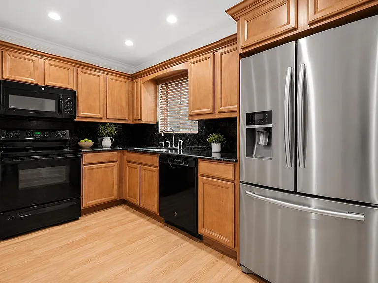 190 Lake Evelyn Dr #190 — Photo 7