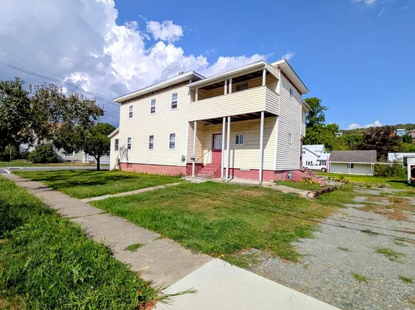 175 Saint James St, Mansfield, PA 16933