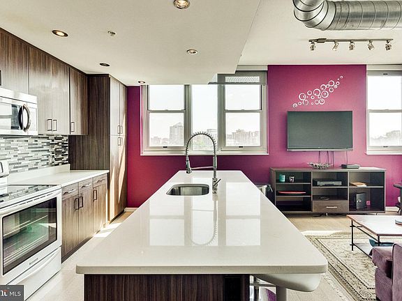 5th image of 3409 Wilson Blvd Unit 501