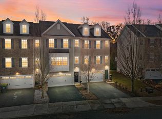 323 Latrobe Dr, Newark, DE 19702