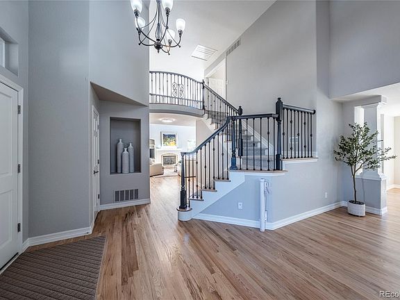 5th image of 16042 Crestrock Circle