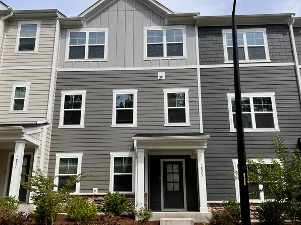 1823 Starlit Sky Ln, Cary, NC 27519