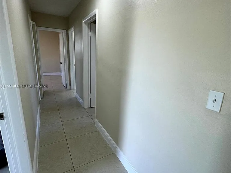 3421 SW 32nd Ct — Photo 9