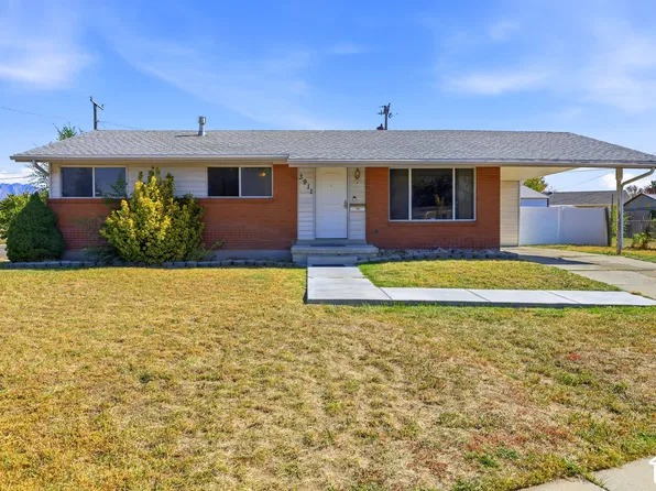 3911 W Ridgecrest Cir, Salt Lake City, UT 84129