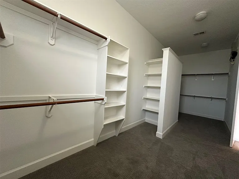 2713 Crawford St — Photo 19