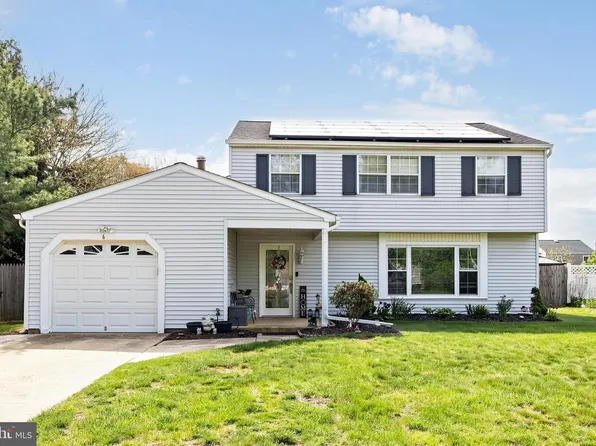 6 Eclipse Ave, Sewell, NJ 08080