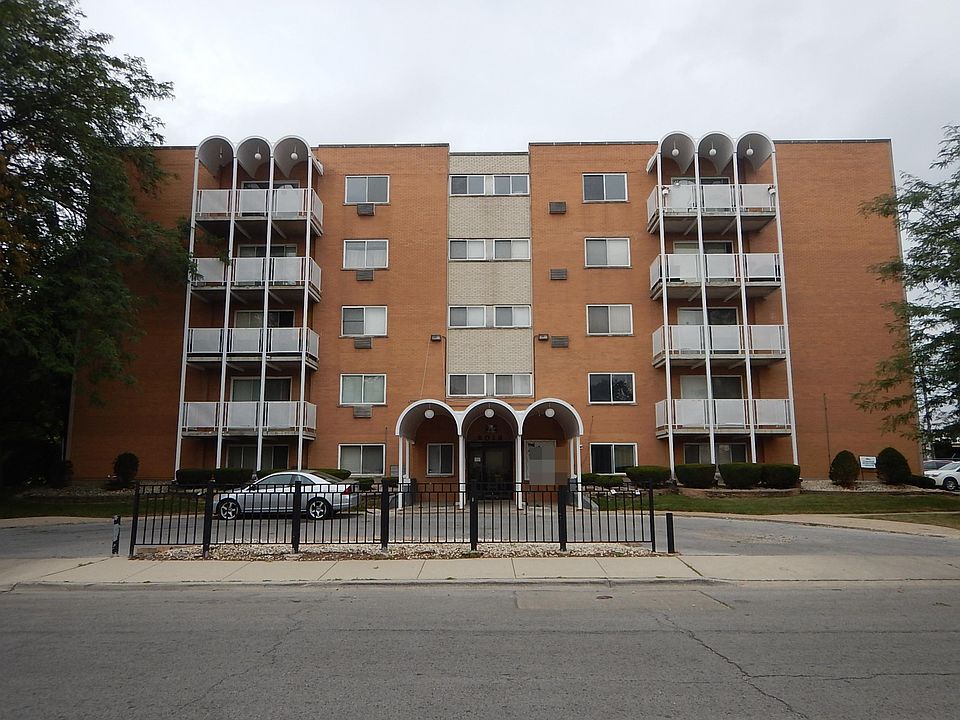 1st image of 8018 S Hoyne Ave APT 24